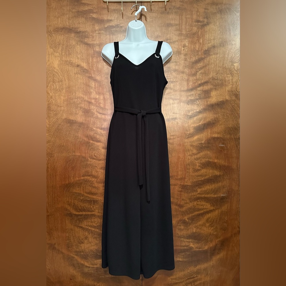 Caution to the Wind Textured Cropped Jumpsuit Womens S Black Belted Sleeveless